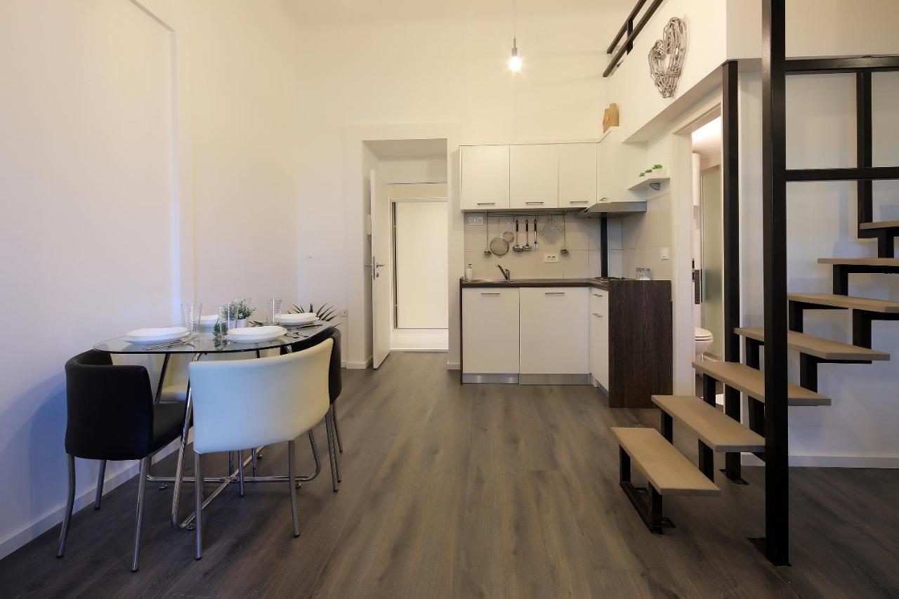 Apartments Karla Риека Экстерьер фото